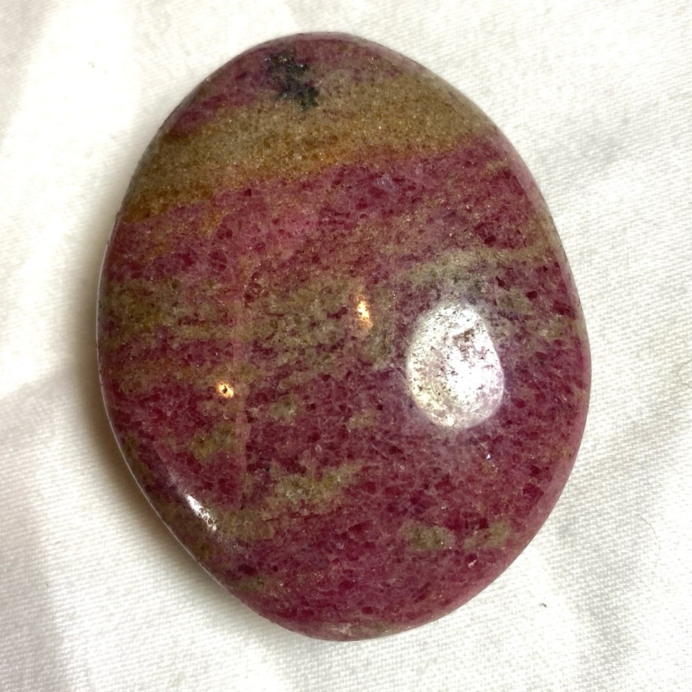 Rhodonite Palm Stone